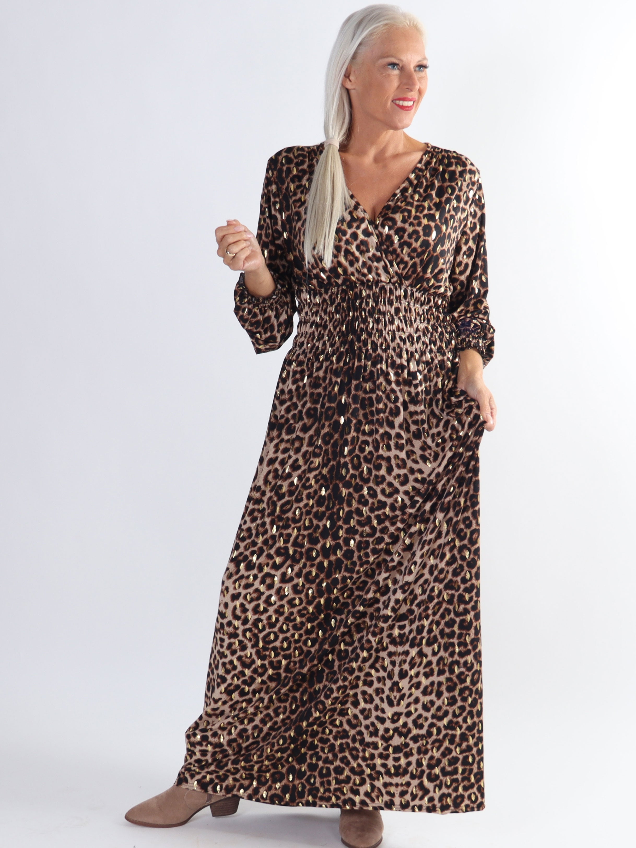 Pams Animal L/S - Plus size elastisk klänning i skrynkelfritt tyg med långa ärmar